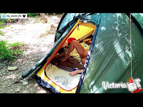 ❤️ Tented Stranger szenvedélyes kézimunkája a kamerában Anal pornó at hu.porno24-7.ru
