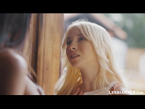 ❤️ A lány néhány hónap után hazajön, és végül a mostohaanyja punciját eszik. Anal pornó at hu.porno24-7.ru